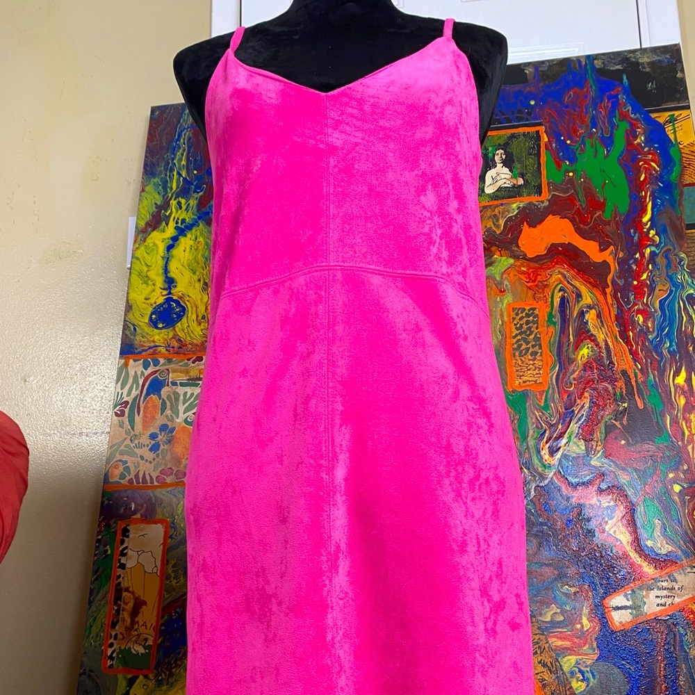 Bodycon pink suede dress with fringe detail